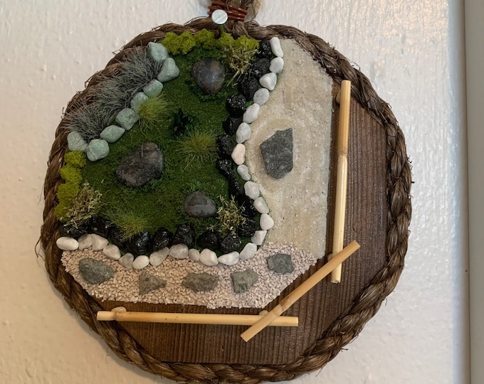 Miniature Vertical Japanese Zen Garden Bamboo Fence Rock Garden Rare Vintage Wooden Coaster Raked Sand Japan Landscape OOAK