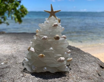 4.75" White Sea Glass Christmas Tree Miniature Sea Shells Hawaii Beach Glass Starfish Pearls Ocean Theme OOAK Hawaiian