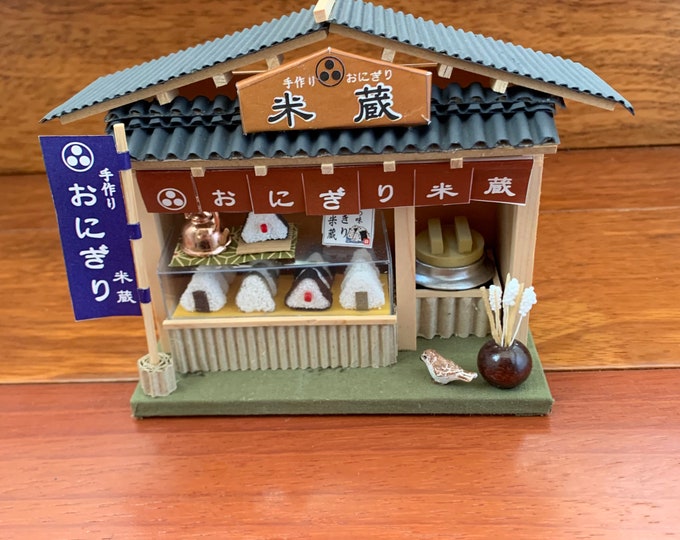 Miniature Japanese Rice Shop Nigiri Rice Balls Ume Nori Retro Rice Cooker Showa Era Wooden Storefront Gohan Noren