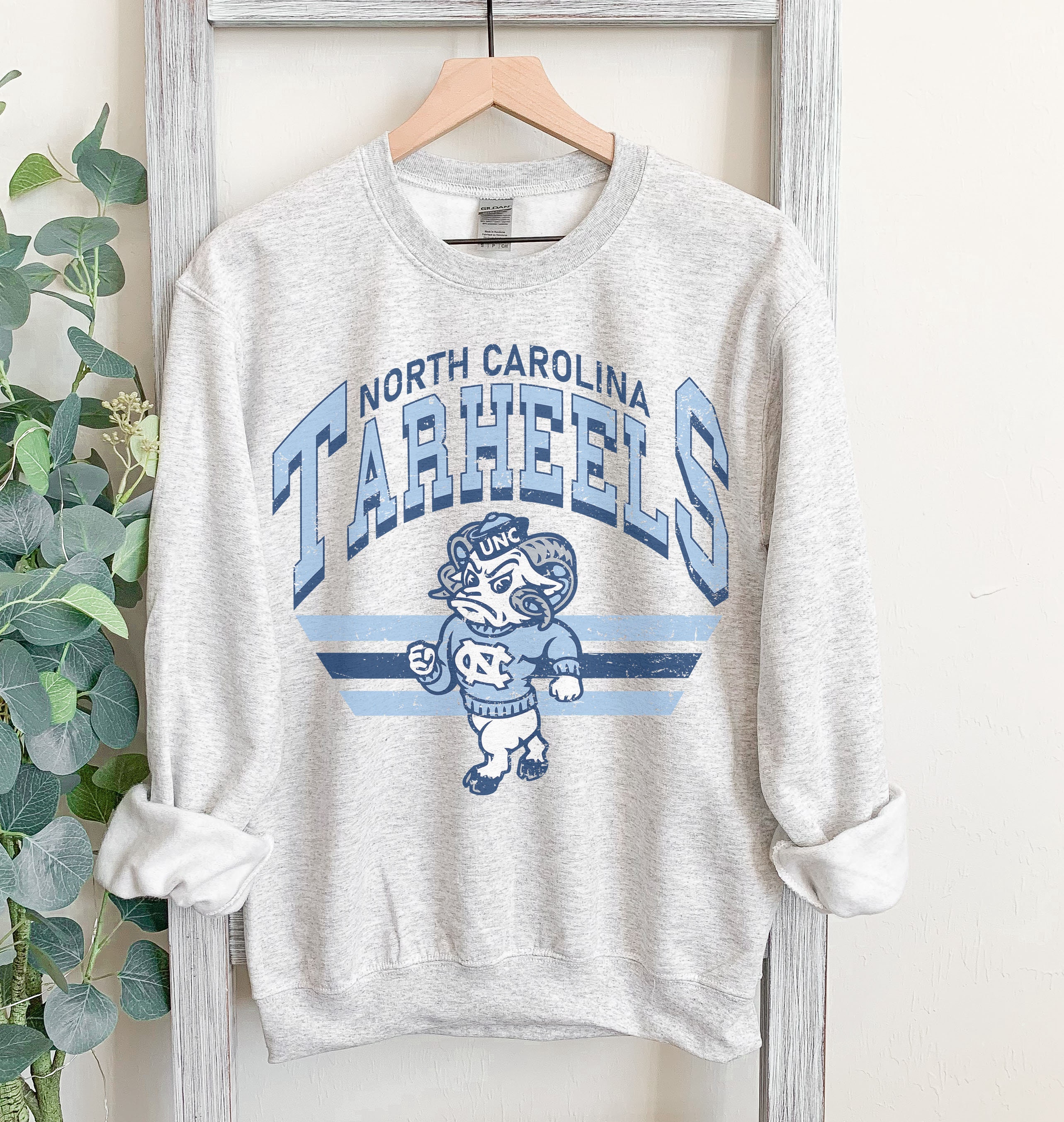 Vintage 90's Sewn Colosseum North Carolina Tar Heels 