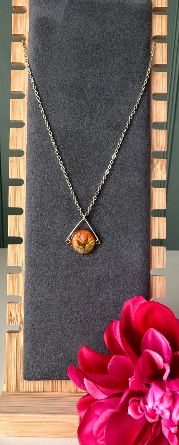 Real pressed yellow mini rose flower|nature/botanical necklace|Handmade|Unique floral jewelry with a sophisticated twist|elegant design