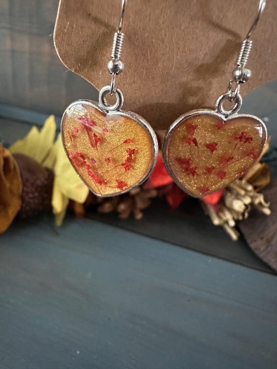 Red Queen Anne’s Lace • Real Flower • Heart Shaped• Gold Shimmer Background • Botanical Earrings