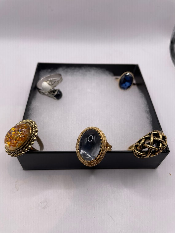 Vintage set of rings and mood rings