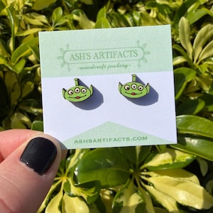 Pendientes de extraterrestre de Toy Story