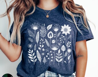 Wildflowers T-shirt, Boho Style Wild Flower Tshirt, Botanical Flower Graphic T Shirt, Nature Lover Tee Shirt, Floral Cottagecore Clothes