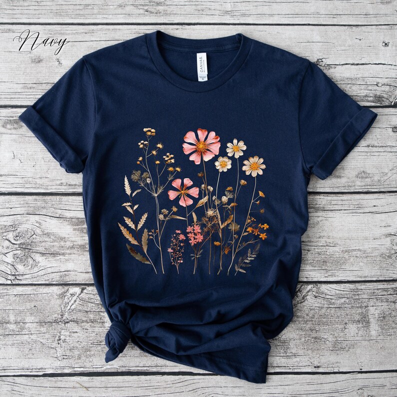 Vintage Wild Flower Shirt, Pressed Flower Vintage Graphic Tee, Cottage core Floral Shirt, Wildflower Shirt, Boho Shirt, Nature Garden Shirt image 9