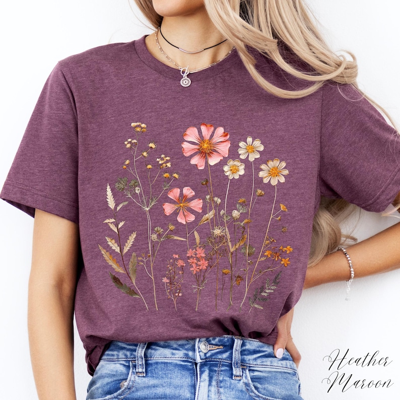 Vintage Wild Flower Shirt, Pressed Flower Vintage Graphic Tee, Cottage core Floral Shirt, Wildflower Shirt, Boho Shirt, Nature Garden Shirt image 6