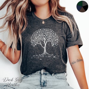 White Tree of Life Cottagecore Tshirt, Boho Tree and Stars T-shirt, Botanical Tee, Mystical Celestial Shirt, Nature Forestcore Clothes