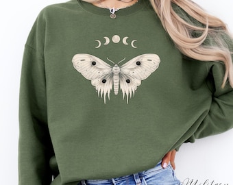 Mystical Moth Sweater, Moon Phase Jumper, Goblincore Moth Sweatshirt, Moon Moth Shirt, Dark Academia Gothic Clothes, Forest Witch Sweatshirt