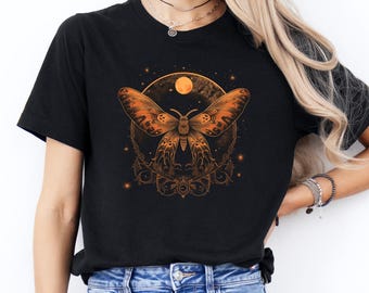 Camiseta de polilla mística naranja, camiseta gótica de polilla lunar, camiseta mística, camiseta de mariposa oscura Goblincore, ropa alternativa, camiseta de bruja del bosque