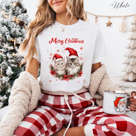 Christmas Cat Tshirt, Christmas T Shirt, White Cat Lover Tee, Holiday  Clothes, Xmas Cat T Shirt, Cat Lover Gift, Christmas Tshirt - Etsy Canada