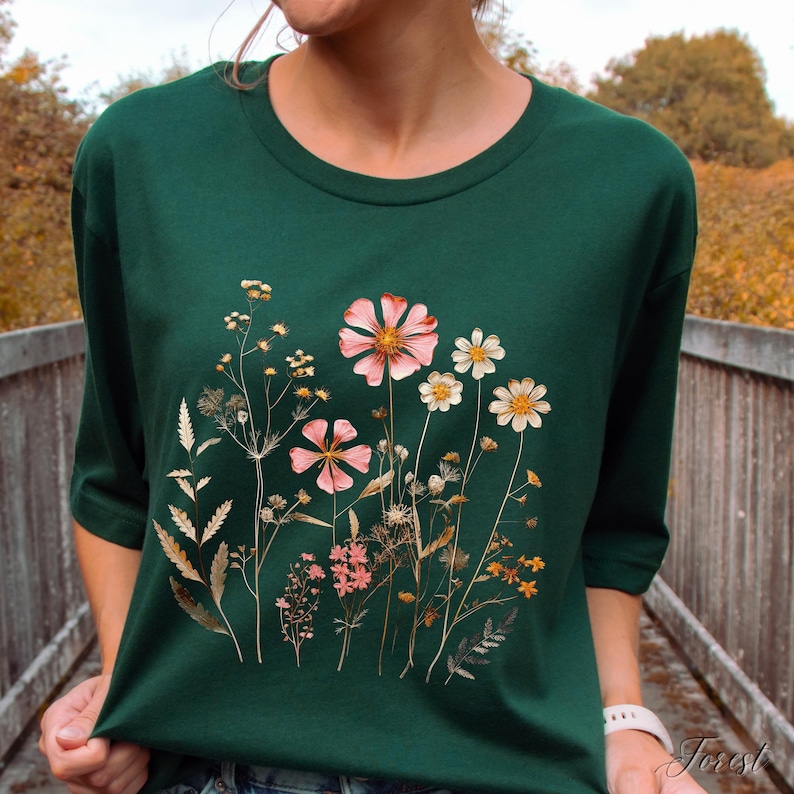Vintage Wild Flower Shirt, Pressed Flower Vintage Graphic Tee, Cottage core Floral Shirt, Wildflower Shirt, Boho Shirt, Nature Garden Shirt image 8