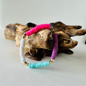 The poolside bracelet