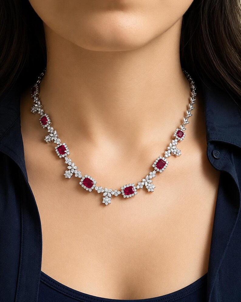18k White Gold Diamond and 7.13 Carat Ruby Choker Necklace - 15 Inches