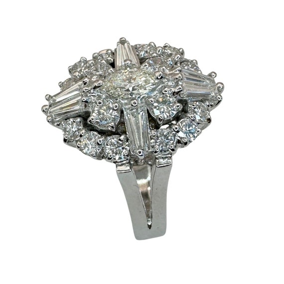 18k Baguette and Marquise Cut Diamond Ring - image 2