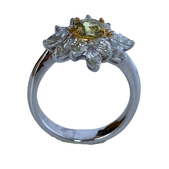 18k White and Yellow Diamond Ring - image 4