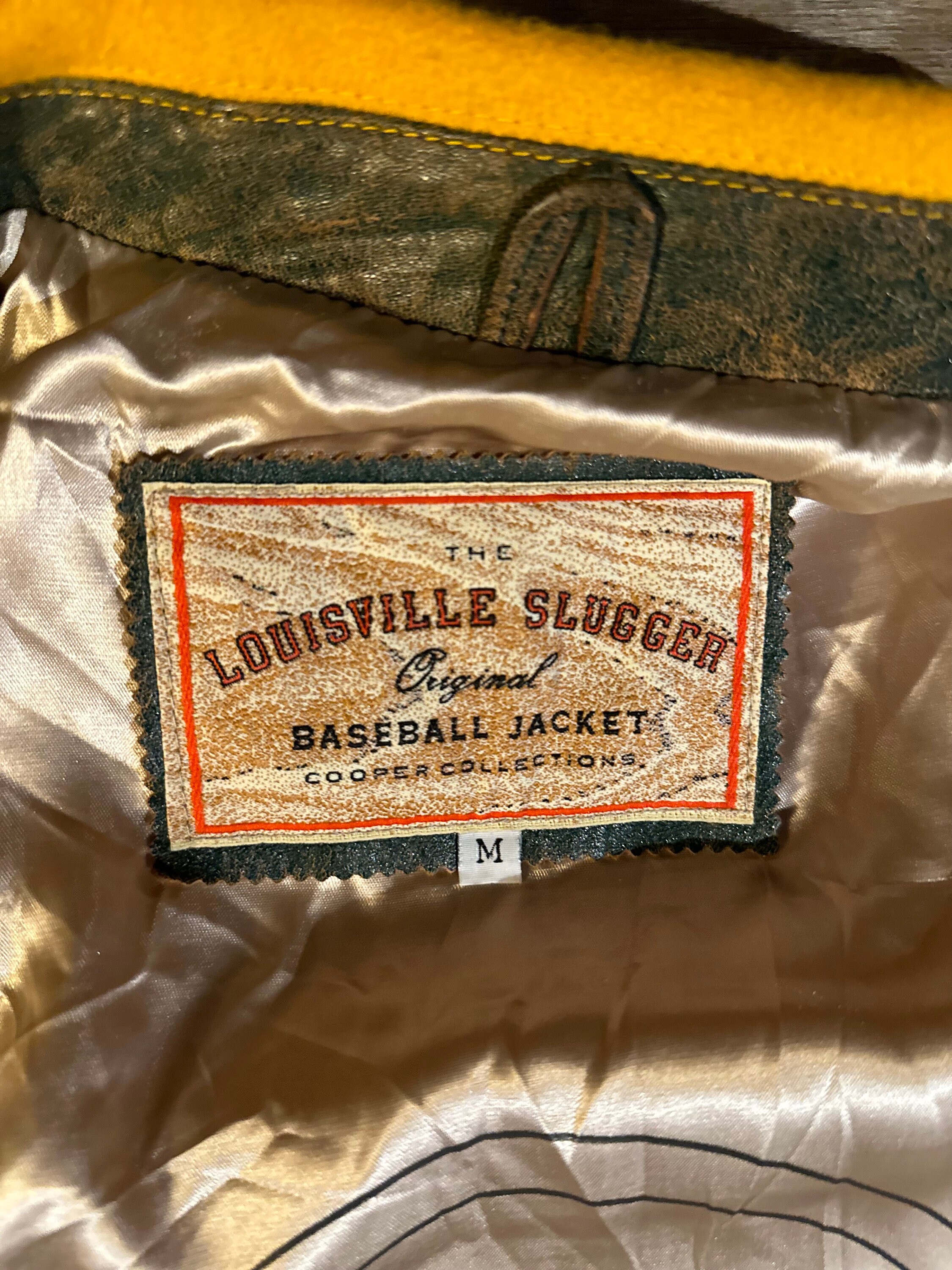❌Sold out❌ vtg leather jacket 1883 louisville slugger baseball