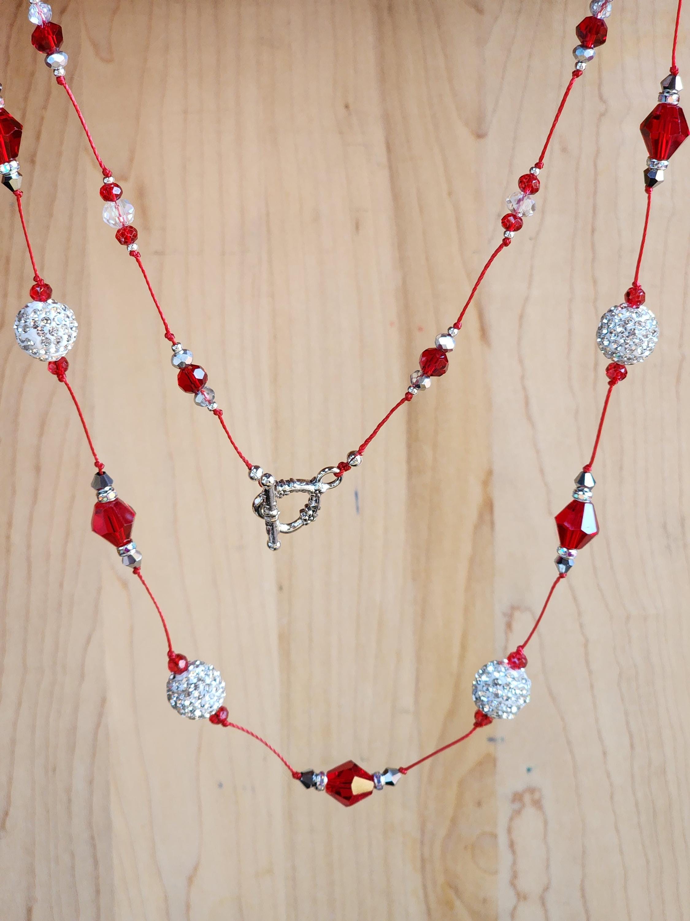 29インチ レッド/シルバー ビーズネックレスセット - Etsy 日本