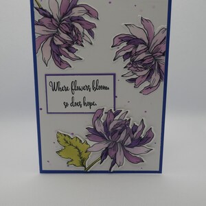 Carte de voeux faite main Sympathy - Fleurs jaunes/violettes