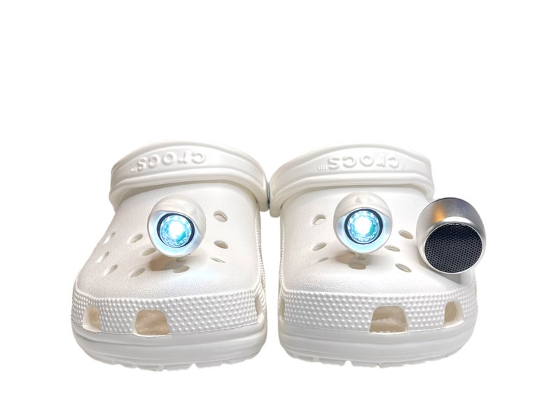 Two Rechargeable Croc Lights and Croc Speaker Bundel, Croc Charms, Croc