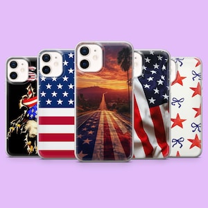 Könnte beinhalten: Eine Sammlung von Handyhüllen mit patriotischen Designs. Die Hüllen zeigen die amerikanische Flagge, einen Adler und eine Straße mit Flaggenmuster. Das Farbschema umfasst Rot, Weiß, Blau und Schwarz.