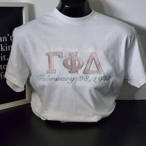 Quantum Phi Delta besticktes T-Shirt