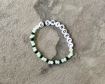 Pulsera de cuentas de Cole Swindell