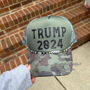 Trump 2024 / MAGA Chain / Camo Trucker Hat