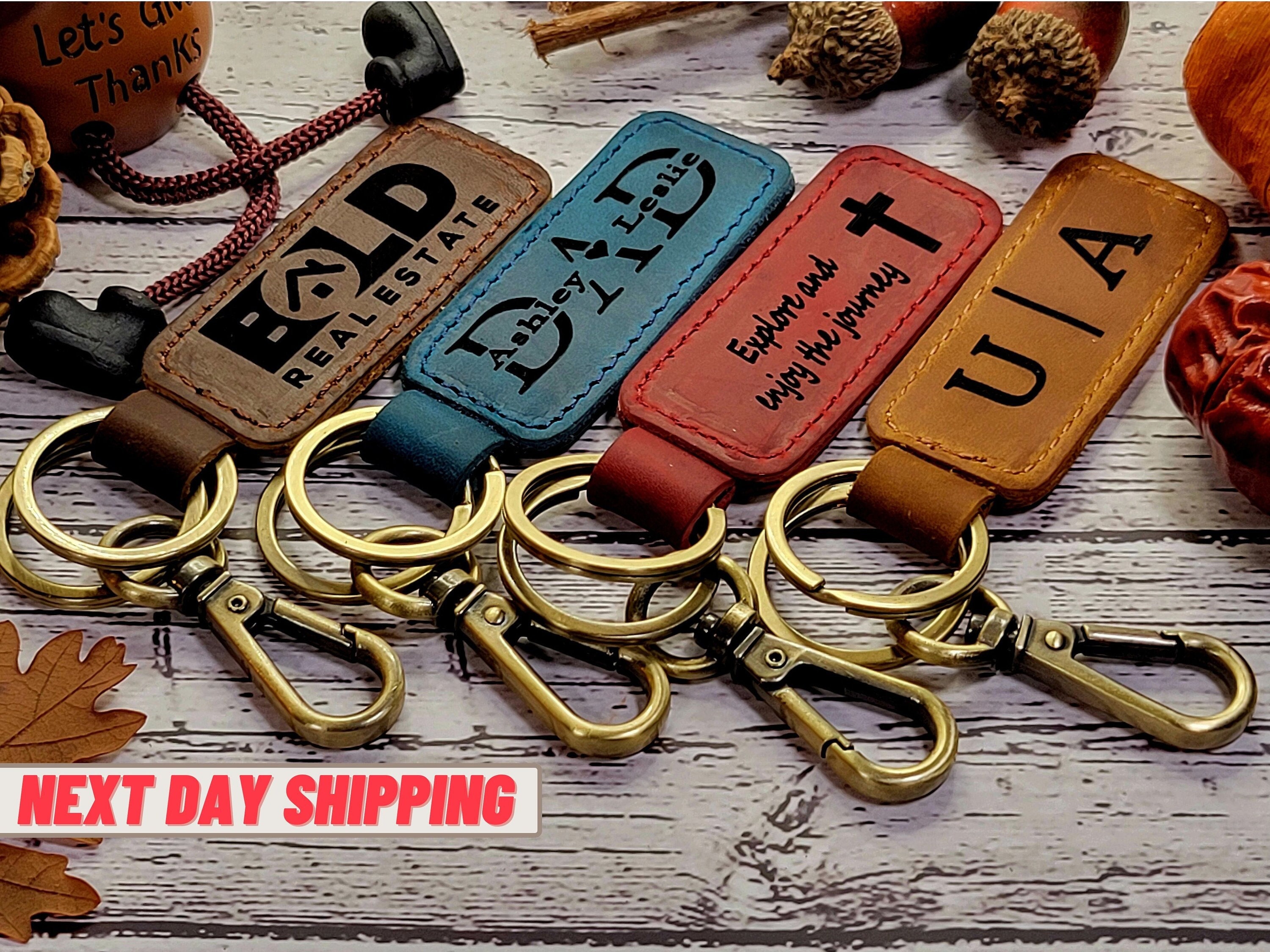 Personalized Leather Keychain, Customized Keyfob, Leather keychain With Trigger Snap, wedding Giveaway, Gift For Him, Made in USA