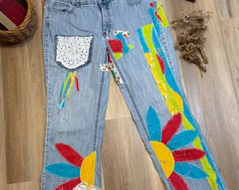 Upcycled Patchwork Jeans | Colorful Floral Applique Denim | Eyelet Pocket | Boho Art