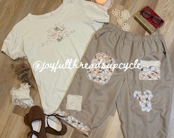 Bloomer en patchwork de fleurs recyclées - Pantalon cottagecore avec bords bruts et poches
