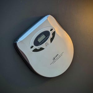 GPX C3849 Portable CD Player | Gray | Functional with Replacement Battery Cover | Tested & Working