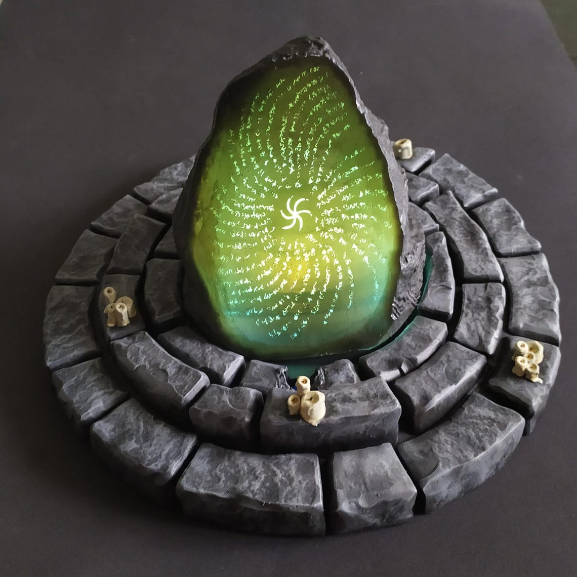 Dimensional Rift Stl 3D Stl-file: Dragon's Dogma - Rift Stone Phone Holder - Etsy