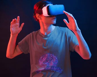 Camiseta unisex con estampado neón "Orgulloso de ser un geek", diseño retro tecnológico brillante, regalo ideal para programadores y gamers de la cultura nerd.