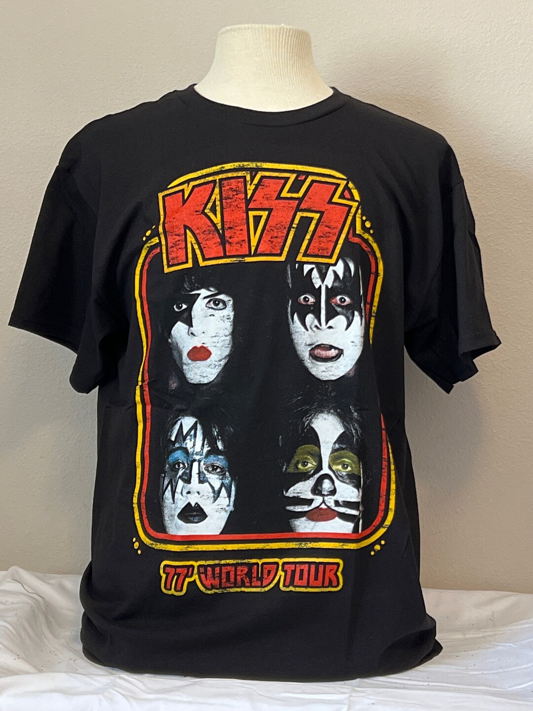 Kiss Vintage Print Classic Rock Band Shirt 1977 World Tour Etsy