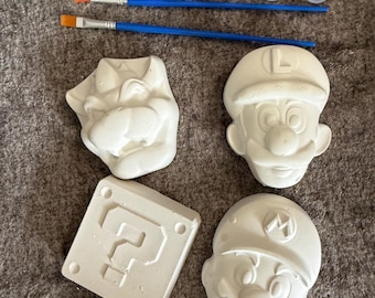 DIYスーパーマリオペイントキット – 石膏工作アクティビティ、誕生日パーティーの景品、スクリーンフリーの楽しみ