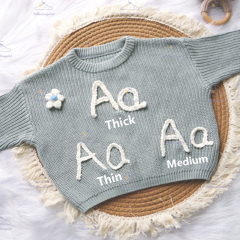 Hand Embroidered Name Sweater, Personalized Newborn Baby Name Sweater, Baby Sweater With Name,Baby Shower Gift,Birthday Gift For baby zdjęcie 2