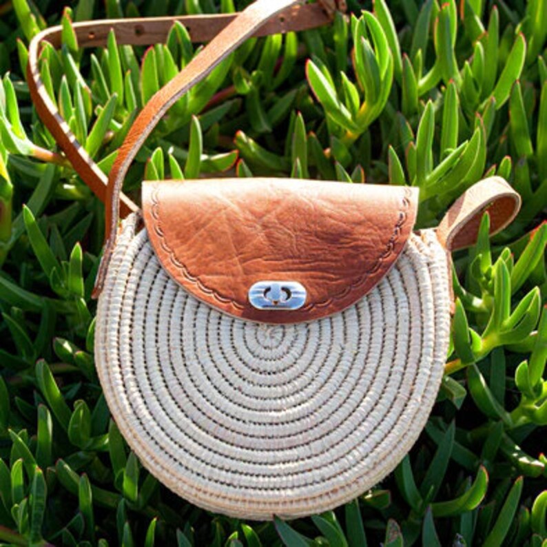 Raffia and Genuine Leather Round Bag Etsy