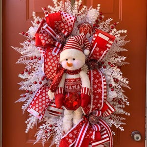 Snowman Wreath, Winter Wreath, Christmas Wreath, Jewel Wreath, Snowman Decor, Snowman Porch Decor, Front Door Decor, Christmas Decor