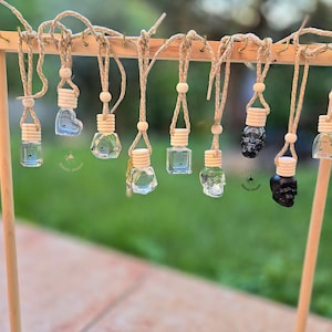 Diffuseur voiture parfumé artisanal fait main parfum de Grasse véhicule citron cerise monoï adoucissant fleur de coton sakura coco vanille