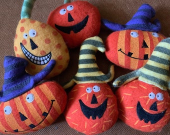 Old stock vintage Halloween felt pumpkin stuffed animal vintage craft Halloween art craft decorations vintage wreaths pumpkins collectibles
