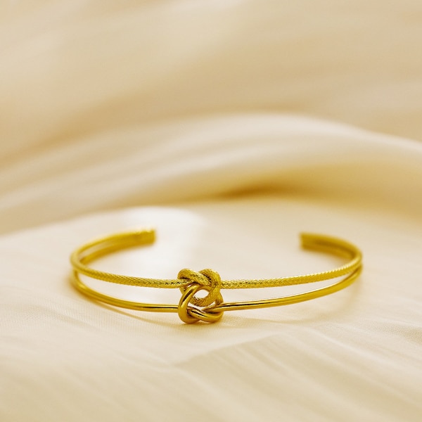 Minimalist bangle, knot bracelet, gold knot bracelet, open cuff bracelet, friendship bracelet, bridesmaid gift, minimalist bracelet