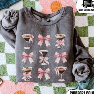 Espresso Martini Sweatshirt Aesthetic, Dirty Martini Lover Gift, Tini Time Comfort Colors® Shirt, Bachelorette Party Gift, Cocktail Sweater