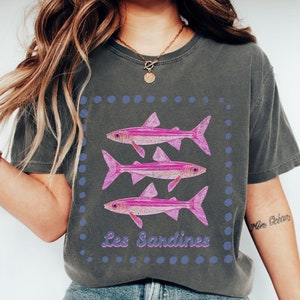 Sardines Shirt, Tin Fish Y2K Comfort Colors Tee, Portugal T shirt, Sardine Lover Gift, Vintage Europe Coastal Aesthetic, Retro Summer Shirt