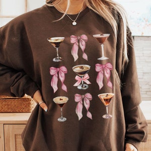 Espresso Martini Sweatshirt Aesthetic, Coquette  Martini Lovers Gift, Tini Time Sweatshirt, Bachelorette Party Gift, Cocktail Sweater
