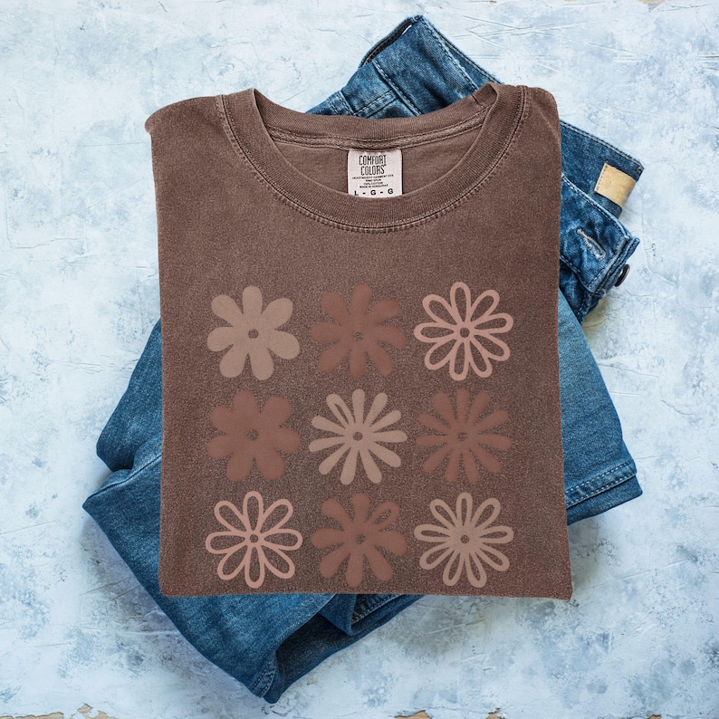 Retro Flowers Shirt Boho Floral Comfort Colors® Tee, Pressed Wildflower Oversized Summer Botanical Shirt Gift image 1
