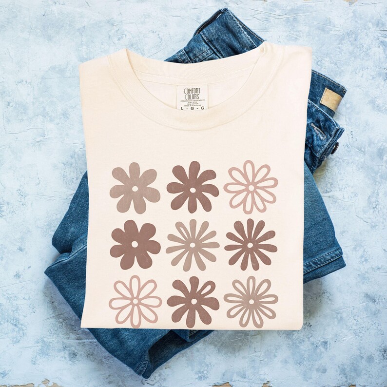 Retro Flowers Shirt Boho Floral Comfort Colors® Tee, Pressed Wildflower Oversized Summer Botanical Shirt Gift image 4