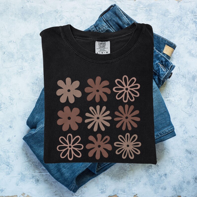 Retro Flowers Shirt Boho Floral Comfort Colors® Tee, Pressed Wildflower Oversized Summer Botanical Shirt Gift image 2