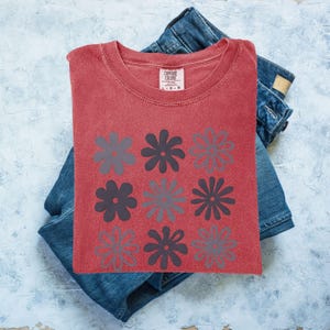 Retro Flowers Shirt Boho Floral Comfort Colors® Tee, Pressed Wildflower Oversized Summer Botanical Shirt Gift image 3
