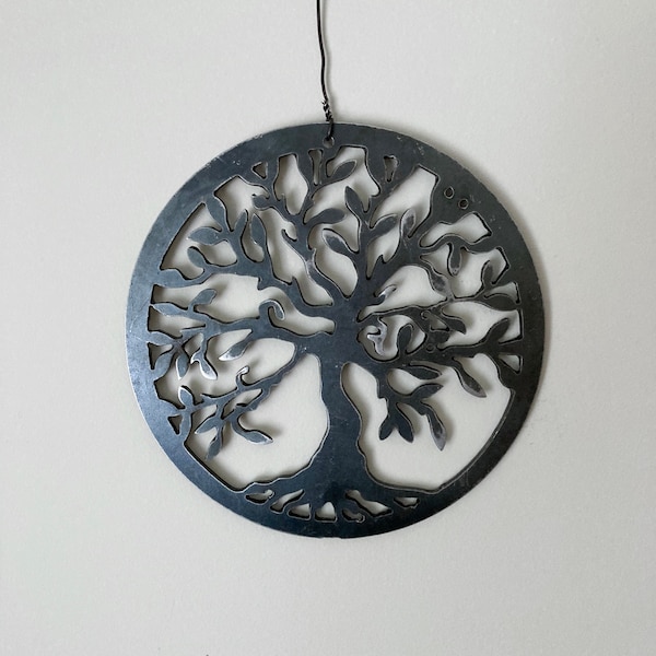 Tree of Life Metal Artwork: A Great gift for a mom, sister, girlfriend, wife, husband or teacher!